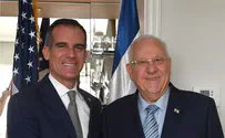 LA mayor supports move of US embassy to Jerusalem