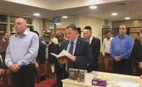 Watch: Knesset members pray for Rabbi Shteinman