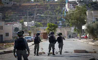 Arab rioters infiltrate Jewish town, hurl pipe bomb