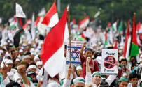 Tens of thousands rally against Israel in Indonesia