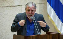 Minister uses immunity to bring non-kosher wine into Knesset