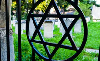 שערוריה בלונדון: קבורת יהודים מתעכבת