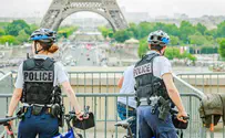 שני פצועים קשה באירוע דקירה בפריז