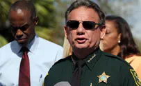 Sheriff Scott Israel won't resign despite claims of negligence
