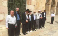 Rabbi Lior ascends Temple Mount