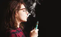 More US teens are using e-cigarettes