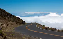 צפו: הדרך שמעל העננים