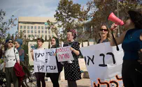 Protest: Early release for molester rabbi 'incomprehensible'