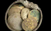 מטמון מטבעות זהב נחשף בנמל קיסריה
