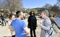 Ex-Pentagon spokeswoman visits Ancient Shilo in Samaria