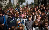 The Redheaded League: Hundreds gather for 'redhead festival'