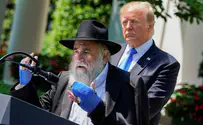 Rabbi injured in shooting: Trump is 'a mentsch par excellence'
