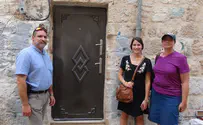 Fulds visit home in Old City of J'lem named after Ari