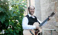 Aharon Razel: The melody is still burning