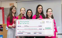 Oxygen monitoring device wins prize at Hackathon