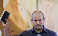 Haaretz 'compliments' Naftali Bennett