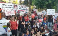 Tens of thousands of parents protest across Israel