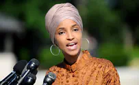 Ilhan Omar praises 'occupation' exhibit at J Street conference