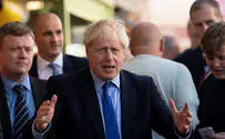 Watch: Boris Johnson tries - but fails - to blow shofar