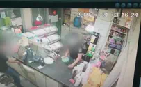 Watch: Arab man robs gas station in Tira