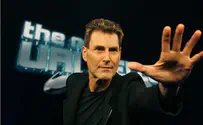 Uri Geller takes credit for freeing ship from Suez Canal