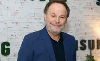 Billy Crystal to join Jewish groups in toast to first responders