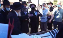 Watch: Rabbi Steinsaltz laid to rest in Jerusalem