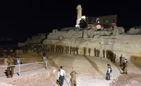 עשרות סיורי סליחות בקבר שמואל הנביא
