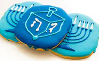 How to make colorful, sculpted Hanukkah cookies