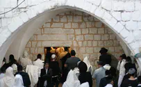 האנשים שחידשו בית מדרש בקבר יוסף 
