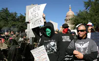 Texas teen turns in Dad for taking part in Capitol riots