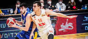 מריחה תואר: האלופה גברה על סגניתה