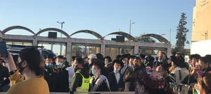 כוס קפה הושלכה לעבר יו"ר נשות הכותל ענת הופמן