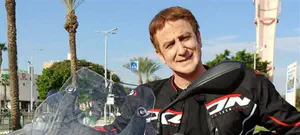 דני קושמרו מגיע לארץ נהדרת