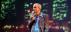 אברי גלעד ריגש את הקוראים