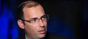 שמחה רוטמן מקדם דיון מיוחד על חסימת חשבונות הוואטסאפ