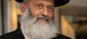 הרב ראובן פיירמן: לא להכניס פסל להיכל