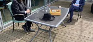 הרב והבכיר הגרמני נפגשו בגג הבונדסטאג