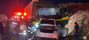 שני הרוגים בתאונה בין רכב פרטי למשאית בכביש הערבה