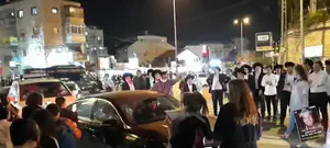 צפו: בלשים עצרו באלימות קשה נערה שמחתה על הרג אהוביה סנדק ז"ל