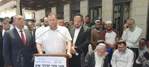 "מתוך האפילה נצא לאורה גדולה" - יוסי דגן קורא לחזק את הישיבה באיתמר