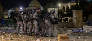 "יש לנו 20 שוטרים פצועים"