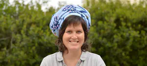 הערב: מה הקשר בין מה שקורה בדייטים לתכונות של ההורים שלנו?