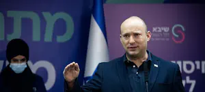 גורמים בממשלה: בנט שוקל לדחות את פתיחת שנת הלימודים ל-12.9