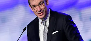 מנכ"ל פייזר אלברט בורלא: "נתניהו ידע הכל ושלט בפרטים"