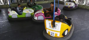 צפו: הטאליבן השתלט גם על הלונה פארק