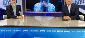 אברהם פריד בערוץ 7: קשה להיכנס לאקסטזה בזום, הנשמה שלי מתחברת לקהל