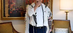 התרגשות ברשת: ראש הממשלה בנט הניח תפילין והתפלל בוושינגטון