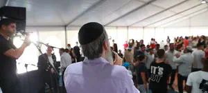 אברהם פריד הקפיץ את בית הילד בנתניה