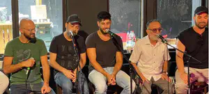 צפו: חמשת הזמרים נפגשו בחדר החזרות